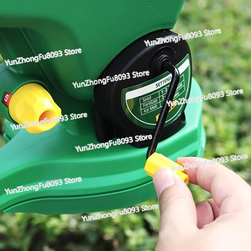 Маленький ручной разбрасывател – обзор и цена Grass Seed Spreader